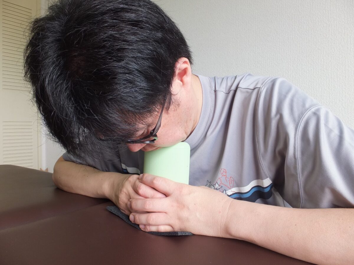 湯川氏のルーネ前屈エクササイズ