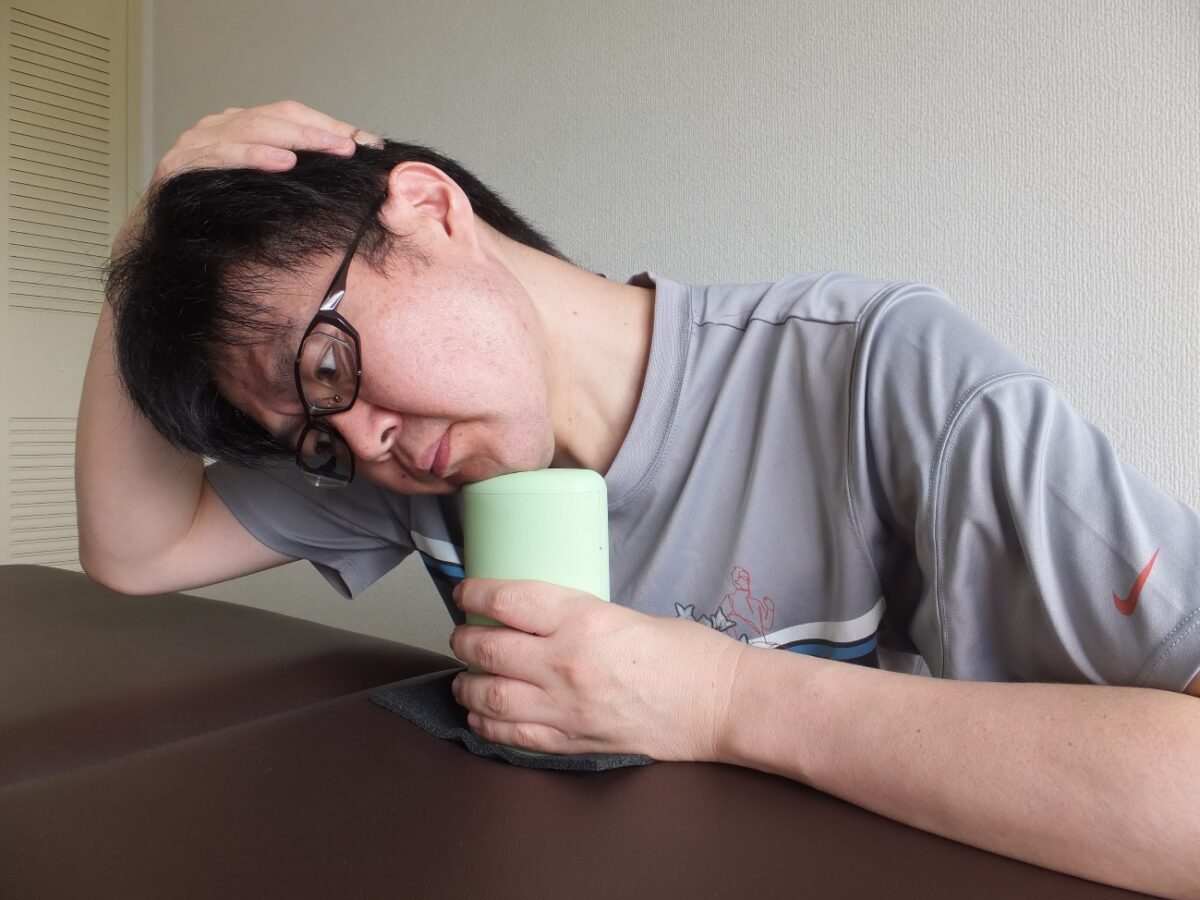 セルフ整体:湯川氏のルーネ側屈エクササイズ